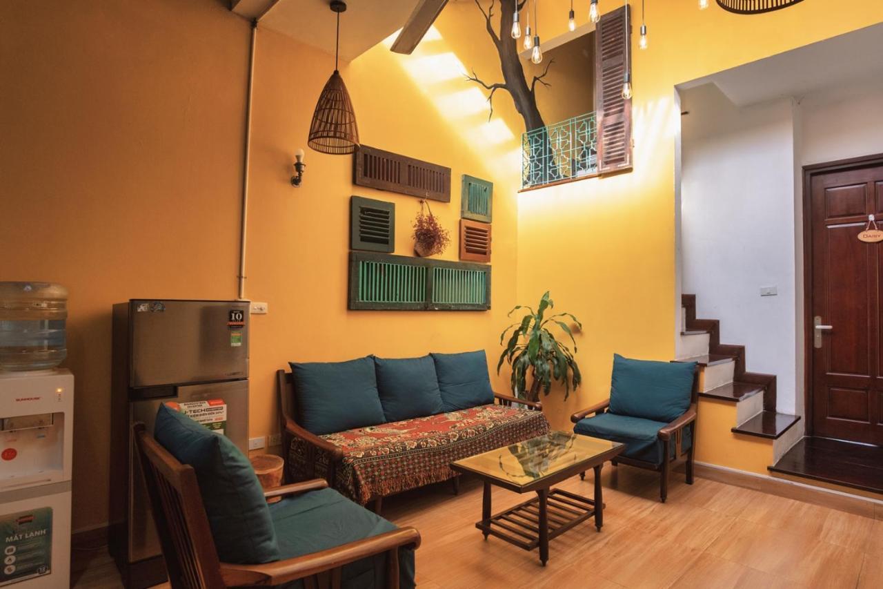 Entire French house with 4 bedrooms in Hanoi downtown Buitenkant foto