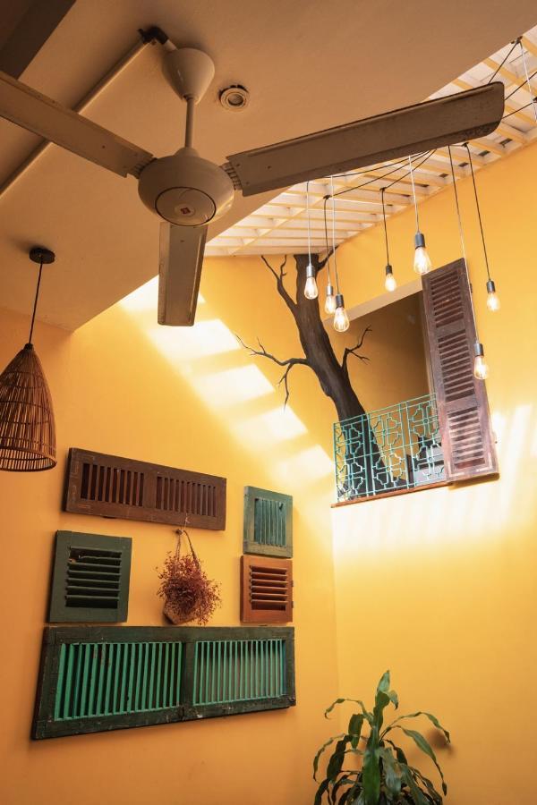 Entire French house with 4 bedrooms in Hanoi downtown Buitenkant foto